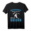 Herren Lustig Unterschätze niemals einen alten Mann auf Skier T-Shirt – Perfektes Geschenk für Wintersportler zu Weihnachten & Geburtstag
