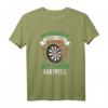 Unterschätze Niemals Einen Alten Mann Mit Einem Dartpfeil - Lustiges Dart T-Shirt für Opa, Geschenk für Dartfans & Großväter