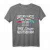 Unterschätze niemals einen alten Mann mit einem Gleitschirm T-Shirt - Perfekt für Paraglider, Extremsportler und Flugliebhaber als Geschenk