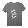 Lustiges Triathlon Spruch T-Shirt für Schwimmen, Fahrrad & Laufen – Originelles Geschenk für Sportler, Triathleten & Marathonläufer