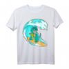 Cute Dinosaur Surfing T-Shirt - Lustiges Beach Surfer Geschenk für Dinosaurier- und Wassersportfans, perfekt für Sommer, Geburtstag & Feiertage