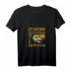 Lass uns Müll essen und von einem Auto angefahren werden - Vintage Opossum T-Shirt mit V-Ausschnitt für Tierliebhaber & Meme-Fans