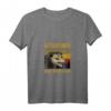 Lass uns Müll essen und von einem Auto angefahren werden - Vintage Opossum T-Shirt mit V-Ausschnitt für Tierliebhaber & Meme-Fans