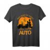 Lustiges Halloween T-Shirt 'Mein Besen ist kaputt, deshalb fahre ich Auto' – Perfekt für Halloween-Partys und Geschenke für Gruselfans