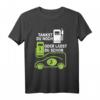 Elektroauto Ladestation T-Shirt - Lustiges E-Auto Tankstelle Design mit Spruch für umweltbewusste Fahrer