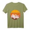 Vintage Trabant im Sonnenuntergang - Kultiges DDR Auto T-Shirt für Trabifans & Nostalgiker