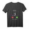 Badminton is Calling T-Shirt – Lustiges Fun-Shirt für Badmintonspieler, Trainer & Fans, Perfekt für Geburtstag & Weihnachten