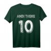Andi Theke Lustiges Fußballtrikot für Herren - Humorvolles Fußballspieler T-Shirt für Training und Freizeit