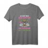 Gärtnerin ist die Königin lustiges Garten Gärtner T-Shirt – Perfektes Geschenk für Hobbygärtnerinnen und Gartenliebhaberinnen mit Humor