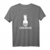 Ananas Shirt mit Sportmarkenlogo - Lustiges Parodie T-Shirt für Sportfans, Freunde & Geschenkideen zu Weihnachten, Geburtstag, Vatertag