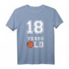 18 Jahre altes Basketball-Geschenk zum 18. Geburtstag T-Shirt – Cooles Geburtstagsdesign für Jungen Basketballfans