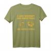 I Like Whiskey And Basketball And Maybe 3 People Vintage T-Shirt – Fun Gift for Basketball & Whiskey Lovers for Birthdays, Christmas & More