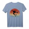 Skaters Having Fun Retro Sunset Skateboard T-Shirt – Trendiges Geschenk für Teenager, Skater & Skateboard-Fans