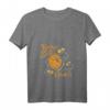 Damen KEINE ZEIT ICH MUSS ZU MEINEN MÄDELS - Lustiges Imker T-Shirt mit V-Ausschnitt für Bienen- und Honigliebhaber