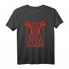 Lustig Train Eat Sleep Repeat Kraftsport T-Shirt – Motivationsshirt für Fitness, Bodybuilding & Sportlergeschenk