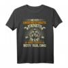 Never Underestimate an Old Man Bodybuilding Gewichtheben T-Shirt – Motivationsshirt für Senioren und Kraftsportler