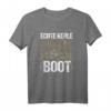 Boot Bootfahren Segeln T-Shirt – Echte Kerle Fahren Boot, Perfektes Geschenk für Kapitäne, Seemänner & Bootsbesitzer