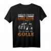 Landwirt Spruch: 'Andere Fahren In Den Urlaub Ich Fahre Gülle' - Lustiges Bauern T-Shirt für Treckerfahrer & Landwirte