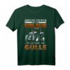 Landwirt Spruch: 'Andere Fahren In Den Urlaub Ich Fahre Gülle' - Lustiges Bauern T-Shirt für Treckerfahrer & Landwirte