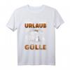 Landwirt Spruch: 'Andere Fahren In Den Urlaub Ich Fahre Gülle' - Lustiges Bauern T-Shirt für Treckerfahrer & Landwirte