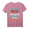What Happens At The Book Club Stays At The Book Club T-Shirt – Perfekt für Buchliebhaber & Diskussionsrunden