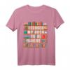 I Closed My Book To Be Here Lustiges Buchliebhaber T-Shirt – Perfektes Geschenk für Leser, Buchwurm, Bibliophile & Literaturfans