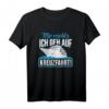 Kreuzfahrt Geschenk Kreuzfahrtschiff Seereise Schiff Spruch T-Shirt – Lustiges Reiseshirt für Kreuzfahrer, Familien & Freunde
