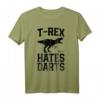 T rex Hates Darts Lustiges Dinosaurier Dart T-Shirt für Männer, Frauen & Kinder – Perfekt für Wettkämpfe, Turniere & Geschenke