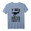 T rex Hates Darts Lustiges Dinosaurier Dart T-Shirt für Männer, Frauen & Kinder – Perfekt für Wettkämpfe, Turniere & Geschenke