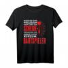 Meister der Präzision Dartspieler T-Shirt mit Dart Pfeilen – Perfektes Geschenk für Dart-Enthusiasten und Turnierspieler