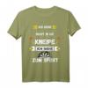 Lustiges Dartspieler T-Shirt mit Spruch – Perfektes Geschenk für Kneipen und Dartfans, inklusive Bullseye & 180 Motiv