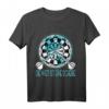 Lustiges Dart T-Shirt mit Spruch 'Die Welt ist eine Scheibe' – Perfektes Geschenk für Dartspieler, Team & Familie