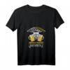 Damen Dart Multitalent Lustig Männer Bier Dartfan T-Shirt mit V-Ausschnitt - Perfektes Geschenk für Dartspieler, Dartfans und Bierliebhaber