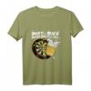 Dart und Bier darum bin ich hier T-Shirt – Lustiges Dart Spieler Motiv für Männer