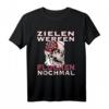 Zielen werfen fluchen nochmal - Lustiges Darts T-Shirt mit Totenkopf Motiv für Dartfans, Freunde & Familie als Geschenk zu Geburtstag, Weihnachten & mehr