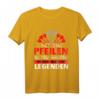 Mit den Pfeilen in den Händen werden Helden zu Legenden - Lustiges Dart T-Shirt als Geburtstagsgeschenk für Dartspieler, Profis und Dartfans
