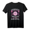 Darts Dartspieler Oma Geschenk T-Shirt mit Spruch - Lustiges Dartshirt für Damen, Geburtstags- und Weihnachtsgeschenk für Dartfans