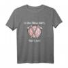 Lustiges Axt Wurf T-Shirt - Niedliches Darts & Axt Wurf Profi-Shirt, Perfekt als Geschenk für Wurf-Sportfans und Axt-Profis