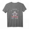 Damen Reicht mir die Pfeile Dart T-Shirt - Lustiges Dart Design für Frauen, perfekt als Geschenk für Dartspielerinnen, Team, WM & Geburtstagsfeier