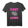 Dart Queen | Königin Dartsport T-Shirt für Frauen – Perfektes Geschenk für Mütter, Omas & Dart-Fans zum Frauentag, Muttertag, Geburtstag & Weihnachten