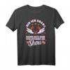 Lustiges Dart Show Profi Dart Motiv T-Shirt - Witziges Geschenk für Dartspieler, Dartfans & Teams zum Geburtstag