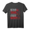 Meister der Präzision Dartspieler T-Shirt mit Dart Pfeilen - Perfekt für Dartfans und als Geschenk für Dartspieler