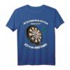 Dart T-Shirt mit Spruch 'In Schweren Zeiten brauche ich 237cm Abstand' – Perfektes Geschenk für Dartspieler und Turnierteilnehmer