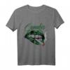 Kiffende Cannabis Hanf Weed Lippen mit Joint und Schriftzug T-Shirt – Perfekt für Weed Fans, 420 Enthusiasten & Hanffreunde