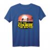 Offizielles 'Mai der Kurs ist mit Ihnen' Disc-Golf T-Shirt – Lustiges Turnier- und Fan-Shirt für Disc-Golf-Fans, Sci-Fi Nerds & Weltraum-Enthusiasten