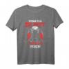 Herren 'Wenn das Eis ruft, muss ich gehen' | Lustiges Icehockey T-Shirt für Eishockey Fans, Spieler & Torhüter - Perfektes Geschenk zu Weihnachten & Geburtstag