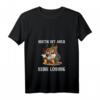 Hektik Ist Auch Keine Lösung - Lustiges Kaffee T-Shirt für Morgenmuffel, Chiller & Arbeitskollegen mit V-Ausschnitt