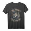 Rock And Roll Will Never Die 1977 Heavy Metal Rock T-Shirt – Perfektes Geschenk für Rockfans, Musiker und Festivalbesucher
