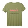 Flamingo T-Shirt Es Ist Ok Anders Zu Sein - Humorvolles Wein T-Shirt als Geschenk für Flamingo-Liebhaber und Individualisten