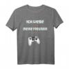 Herren Ich Liebe Es Wenn Meine Freundin Mich Zocken Lässt T-Shirt – Lustiges Gaming Geschenk für Männer, Gamer & Freund zum Geburtstag, Weihnachten & Adventskalender